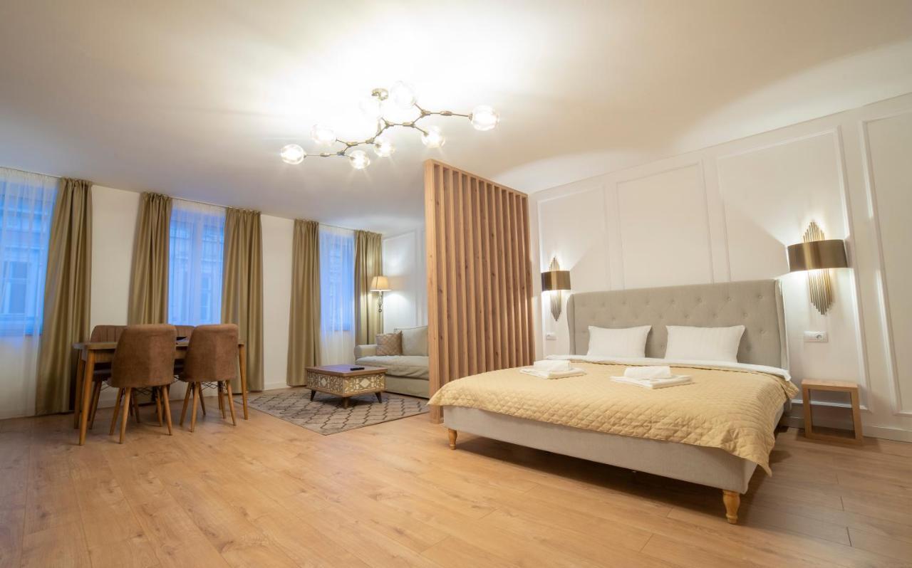 Coban Residence Apartments Braşov Buitenkant foto