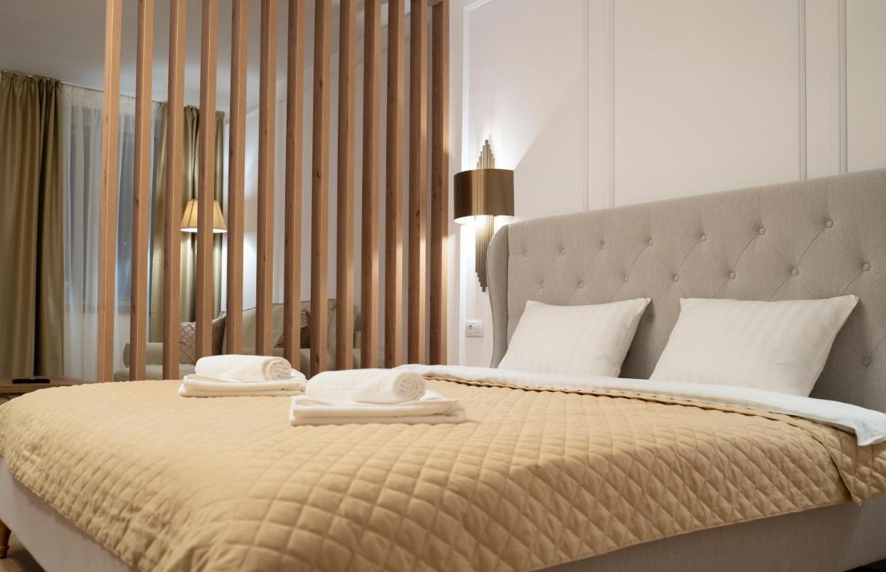 Coban Residence Apartments Braşov Buitenkant foto