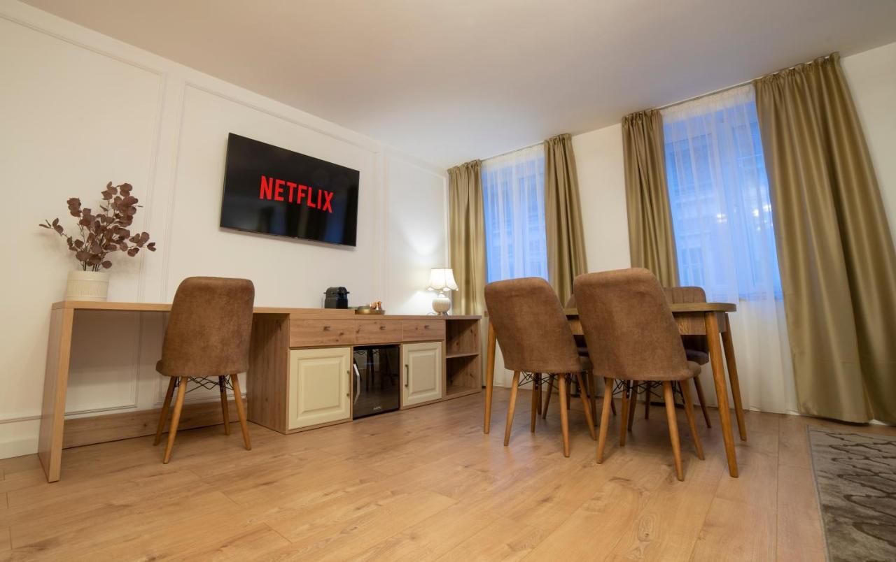 Coban Residence Apartments Braşov Buitenkant foto