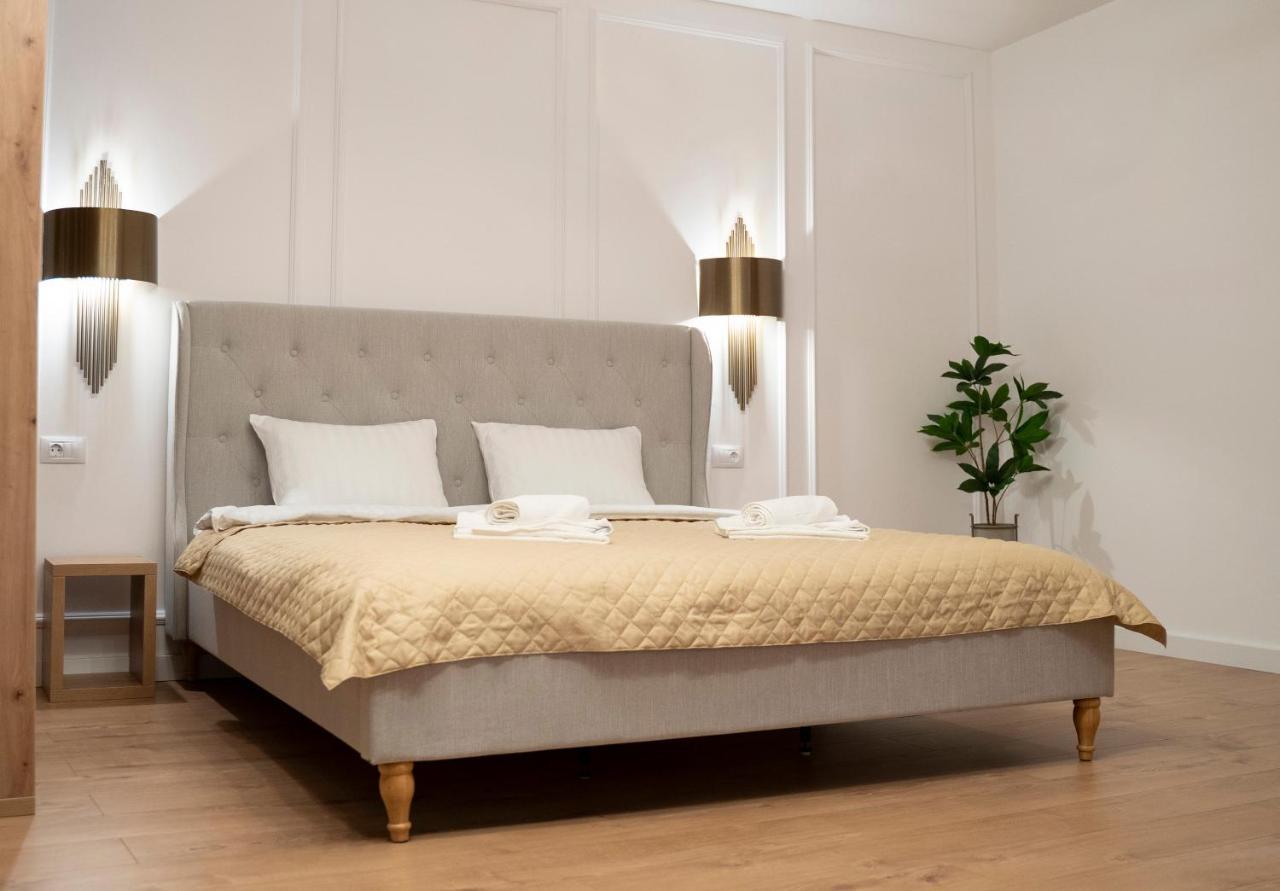 Coban Residence Apartments Braşov Buitenkant foto