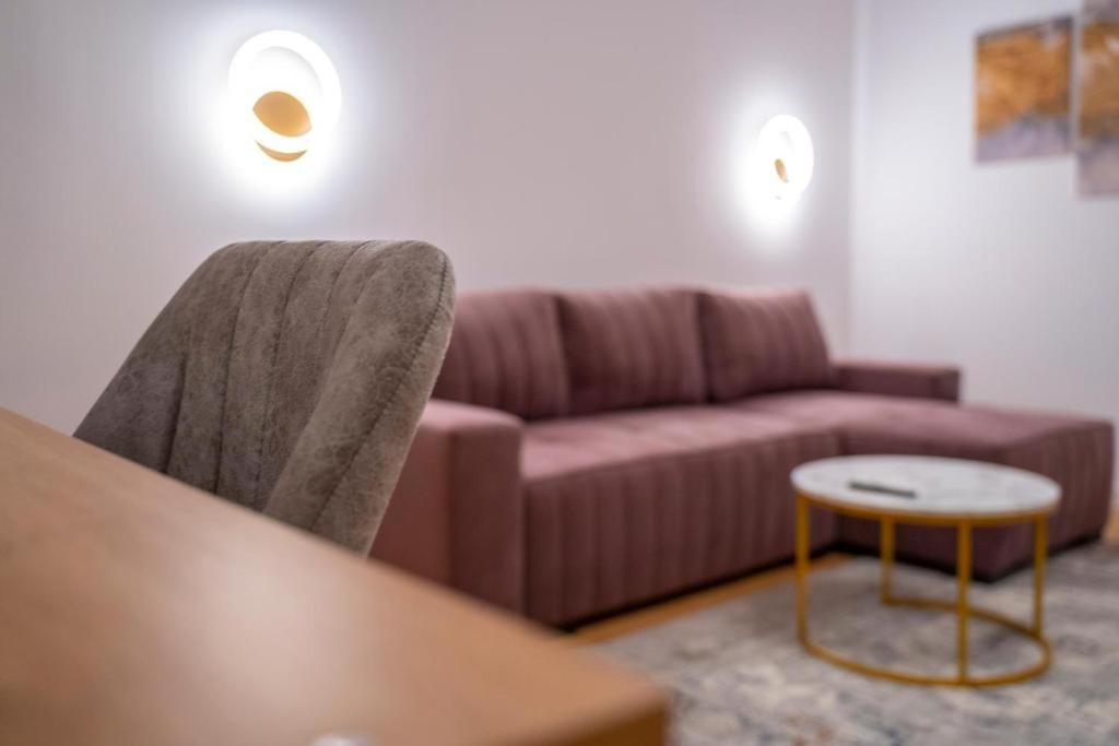 Coban Residence Apartments Braşov Buitenkant foto