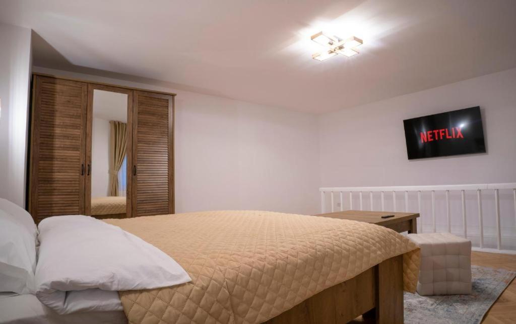 Coban Residence Apartments Braşov Buitenkant foto